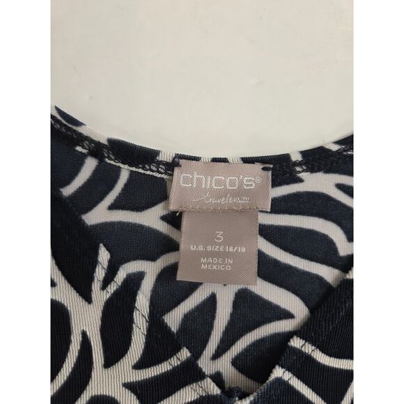 Chicos Travelers Slinky Knit Top Size 3/XL Navy Blue White Floral Tunic - Picture 2 of 6
